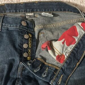 Lucky jeans